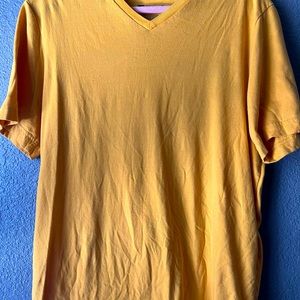 Xersion men’s large mustard or gold colored v neck t-shirt